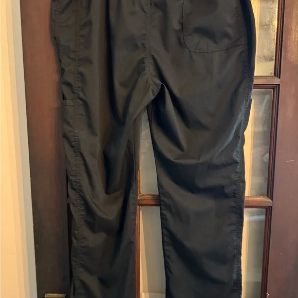 Women’s Cherokee Scrub Pants - Picture 2 of 2